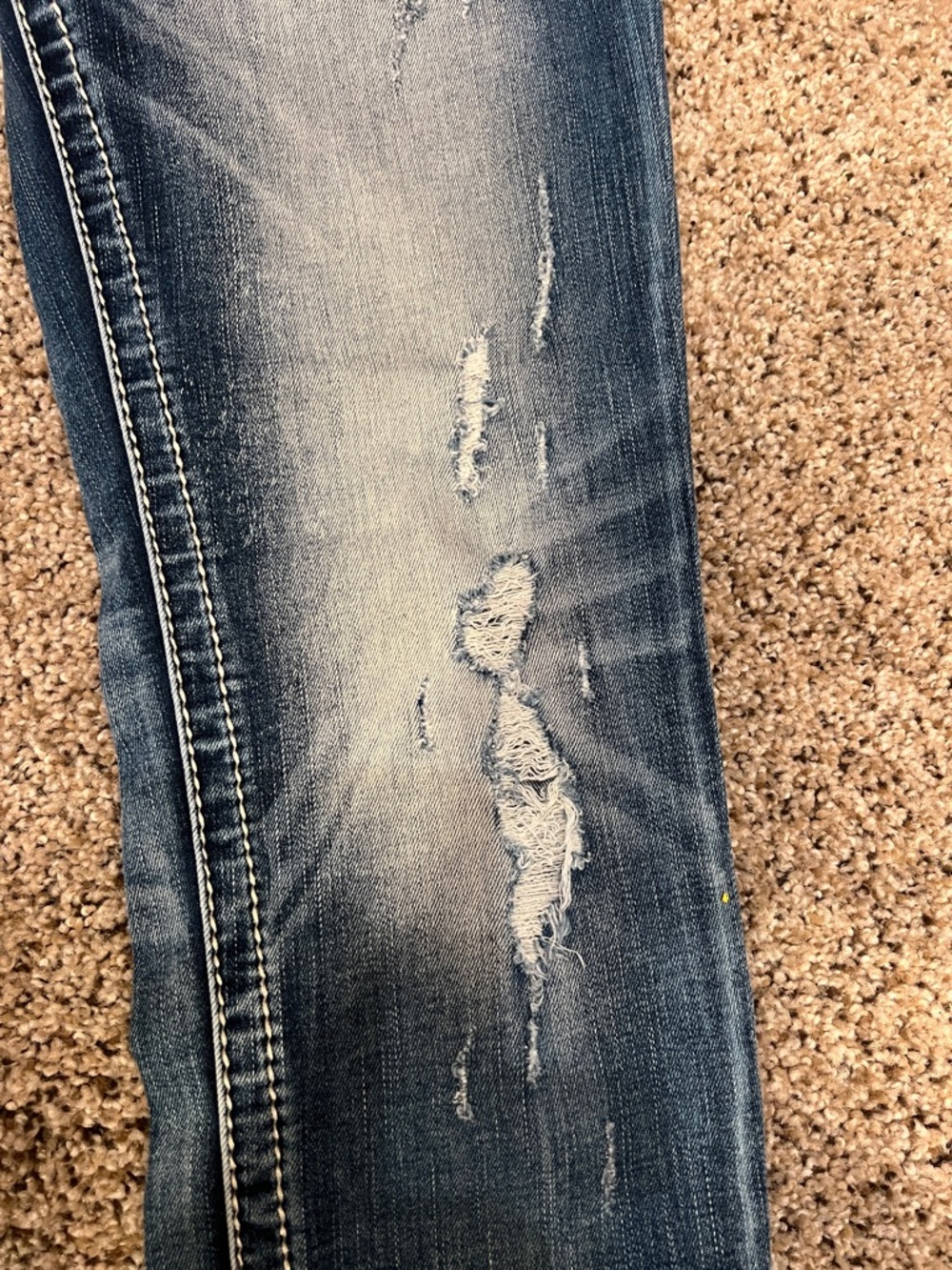 Miss Me Distressed Low Rise Ankle Skinny size 30 Americana style bling - Picture 4 of 9